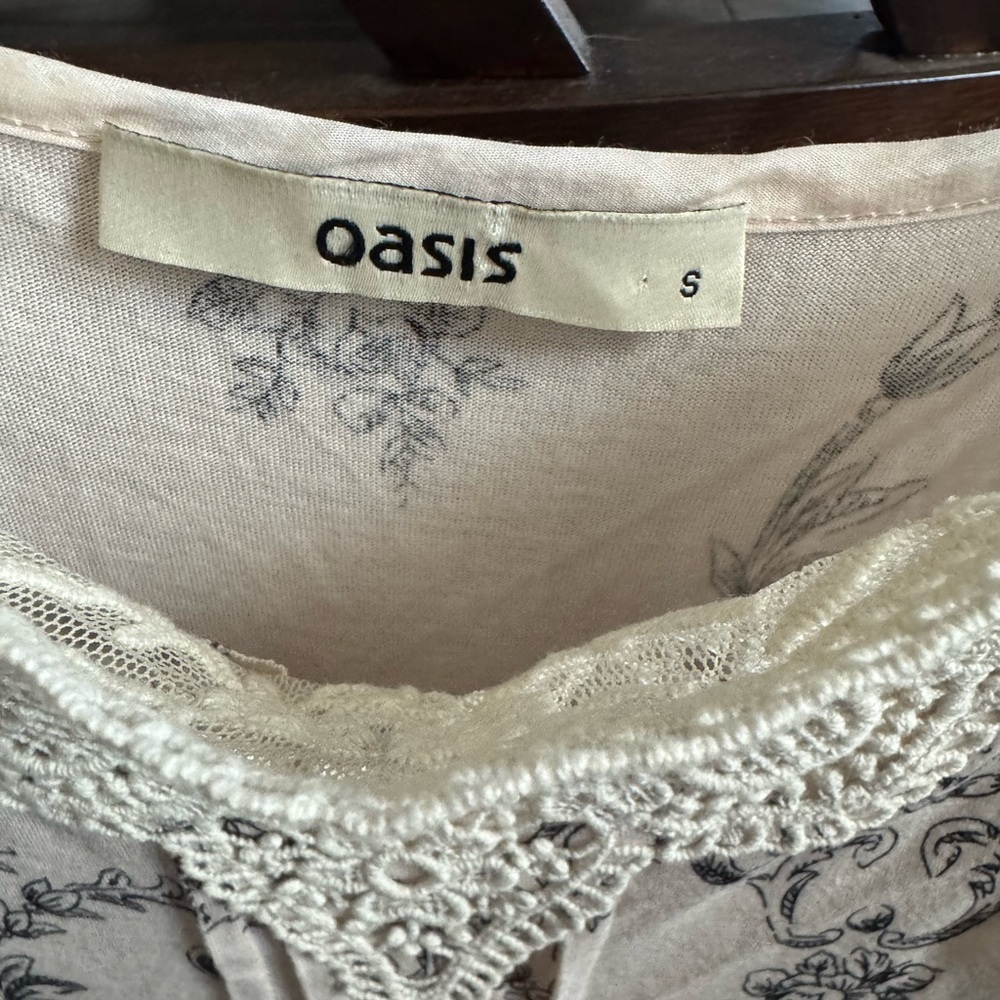Oasis Cream Lace Trim Blouse